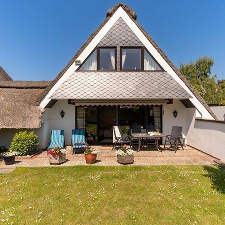 Am-Hohen-Ufer-Reetdach-Haus-Ocean-Breeze-136 Villa Großenbrode Exteriör bild